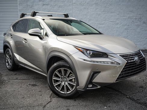 Used 2018 Lexus NX 300h AWD image 8