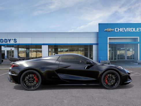New 2026 Chevrolet Corvette Z06 RWD image 6