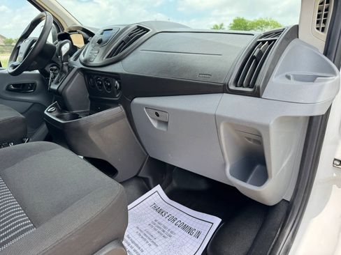 Used 2019 Ford Transit 250 130 Low Roof w/ Exterior Upgrade Package RWD image 27
