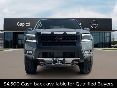 New 2025 Nissan Frontier PRO-4X w/ Black Accent Package image 2