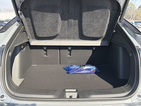 New 2026 Buick Envista Avenir image 17