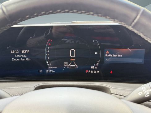 Used 2025 Cadillac XT4 Premium Luxury image 20