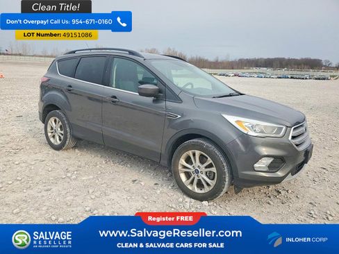 Used 2017 Ford Escape SE w/ Equipment Group 201A image 5