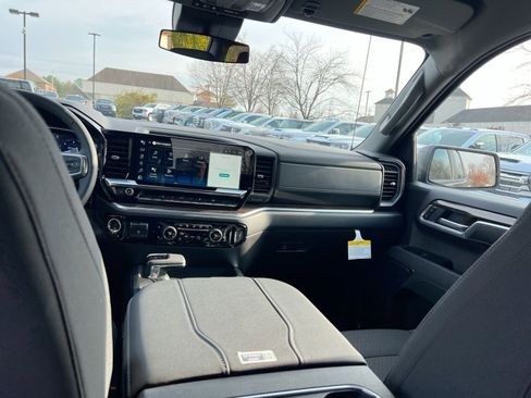 New 2026 Chevrolet Silverado 1500 RST image 19