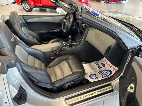 Used 2010 Chevrolet Corvette Grand Sport w/ Preferred Equipment Group RWD image 25