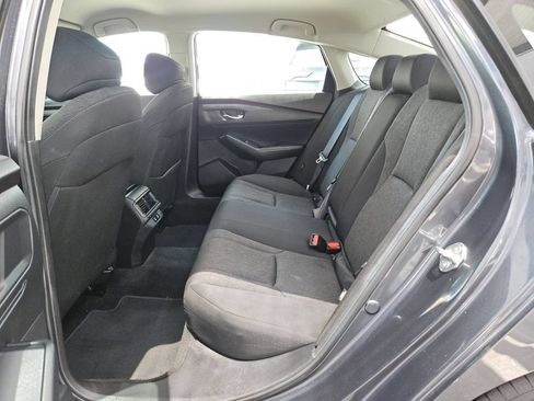 Used 2025 Honda Accord LX image 17
