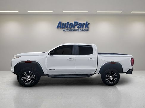 Used 2023 GMC Canyon AT4 AWD/4WD image 4