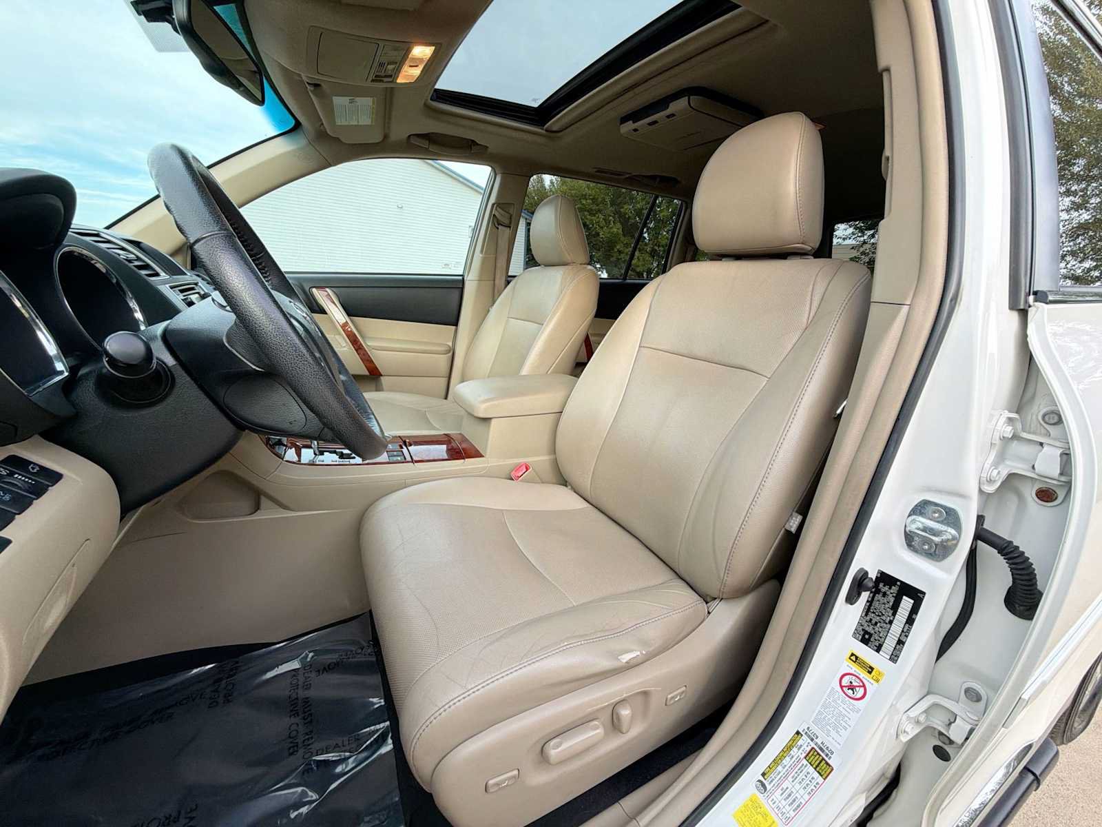 Used 2013 Toyota Highlander Limited AWD/4WD image 13