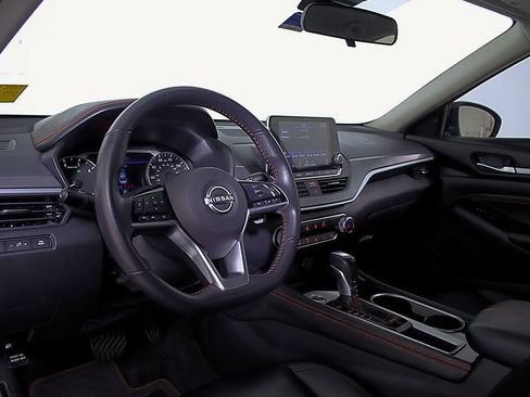 Used 2023 Nissan Altima 2.5 SR image 20