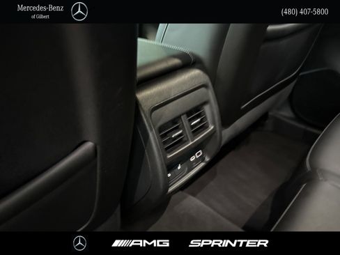 Used 2024 Cadillac XT4 Luxury w/ Cold Weather Package image 21