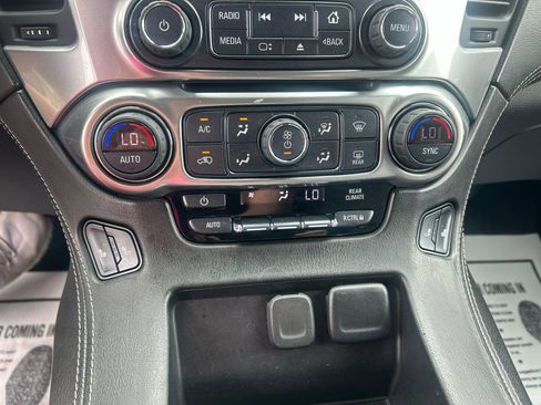 Used 2020 Chevrolet Tahoe LT AWD/4WD image 25