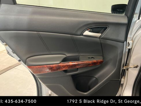 Used 2010 Honda Crosstour EX-L image 18