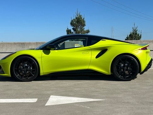 New 2025 Lotus Emira image 7