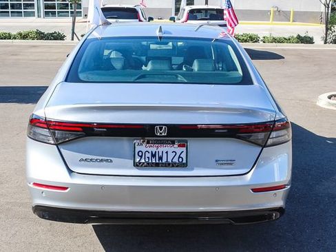 Used 2023 Honda Accord Touring image 6