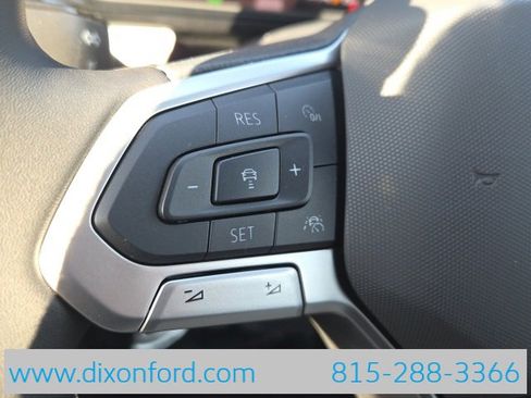 New 2025 Volkswagen Taos S image 18