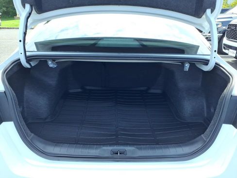Used 2025 Nissan Altima 2.5 S FWD image 18