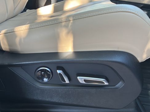 Used 2023 Acura MDX FWD w/ Technology Package image 31