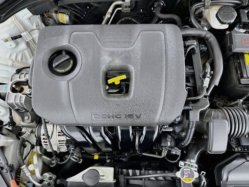 Used 2020 Hyundai Elantra SE w/ Cargo Package (C1) FWD image 36