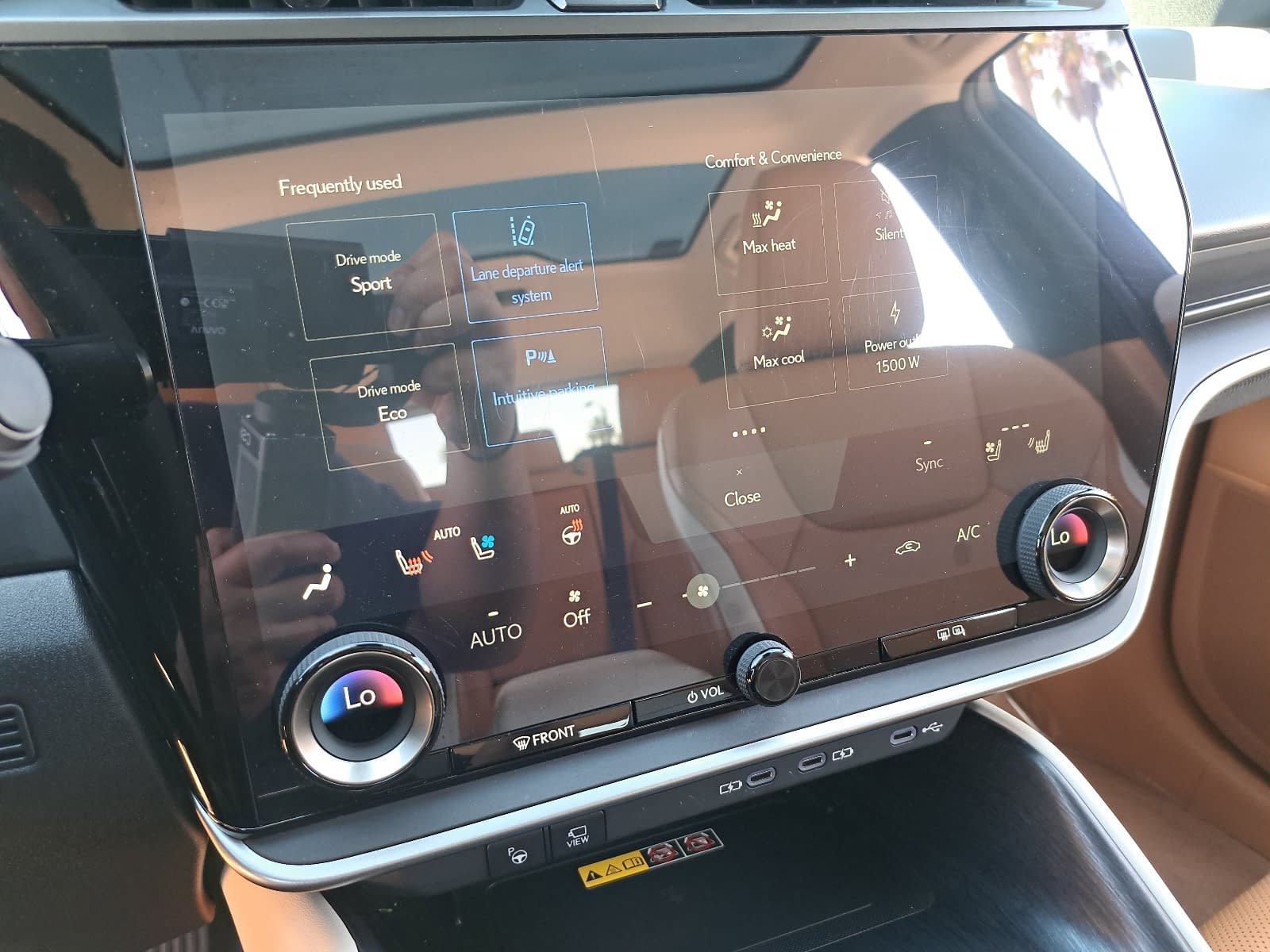 Used 2026 Lexus RZ 450e AWD w/ Technology Package image 25