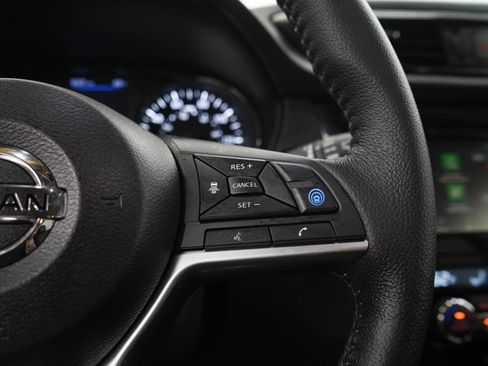 Used 2020 Nissan Rogue SL w/ Premium Package FWD image 28