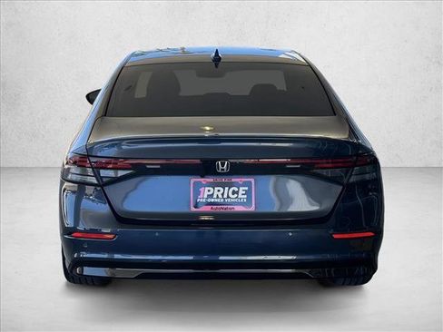 Used 2024 Honda Accord Touring image 8