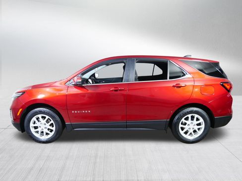 Used 2024 Chevrolet Equinox LT image 4