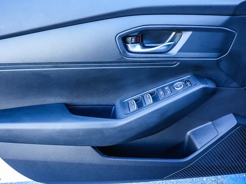 Used 2025 Honda Accord LX image 27