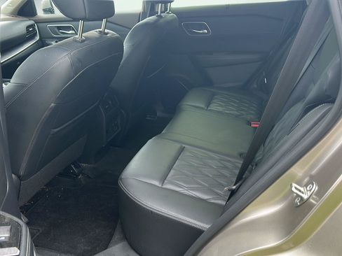 Used 2023 Nissan Rogue Platinum w/ Platinum Premium Package AWD/4WD image 6