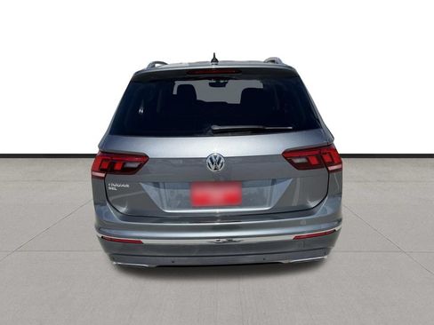 Used 2019 Volkswagen Tiguan SEL FWD image 5