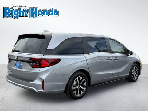 Used 2026 Honda Odyssey EX-L image 8