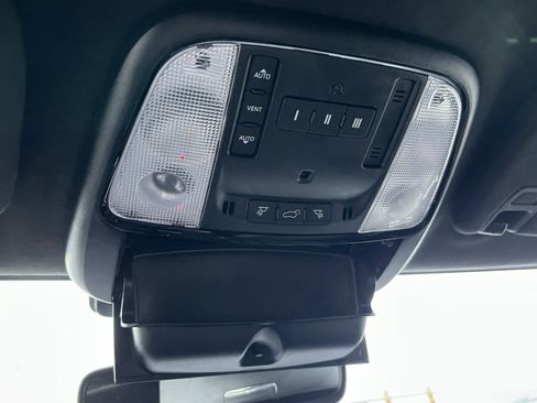 Used 2023 Dodge Durango Citadel image 37