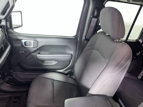Used 2023 Jeep Wrangler Unlimited w/ Cold Weather Group AWD/4WD image 26