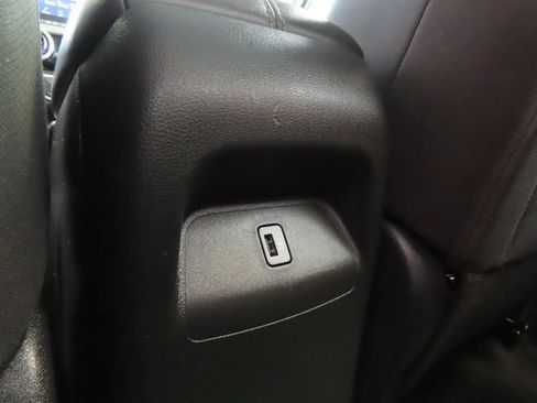 Used 2023 Nissan Sentra SV FWD image 30