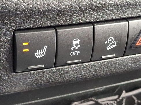 Used 2017 Jeep Wrangler Unlimited Sahara w/ Dual Top Group image 23