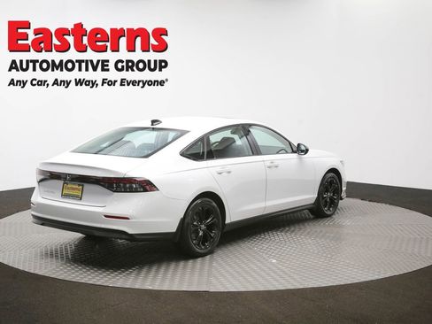 Used 2025 Honda Accord SE image 40