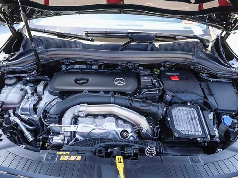 Used 2025 Mercedes-Benz GLA 250 image 30
