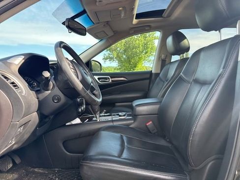 Used 2015 Nissan Pathfinder Platinum w/ Cargo Package AWD/4WD image 29
