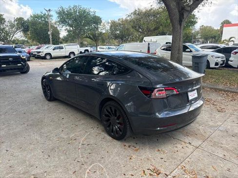 Used 2022 Tesla Model 3 Performance image 9