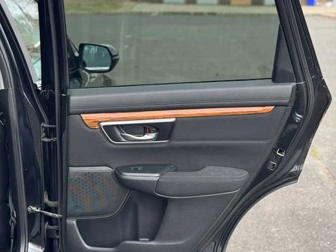 Used 2017 Honda CR-V EX image 10