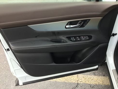 New 2026 Nissan Murano Platinum w/ Cargo Package image 9