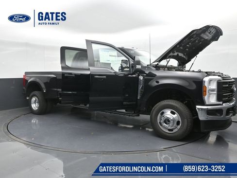 Used 2025 Ford F350 XL w/ XL Driver Assist Package image 49
