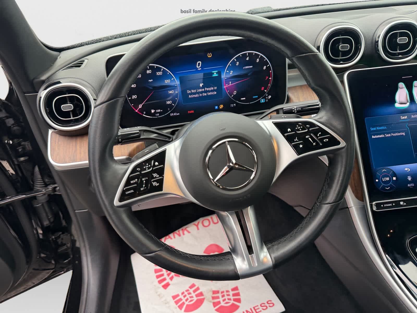 Used 2025 Mercedes-Benz C 300 4MATIC Sedan image 15