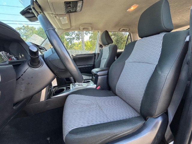Used 2020 Toyota 4Runner SR5 RWD image 9
