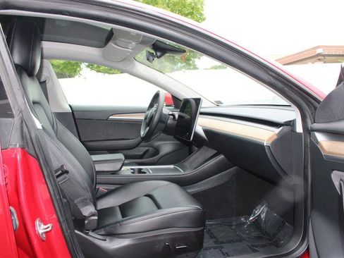 Used 2023 Tesla Model 3 Standard Range RWD image 11