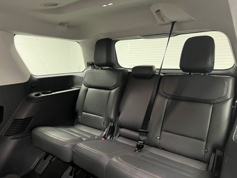 Used 2025 Ford Expedition Active image 45