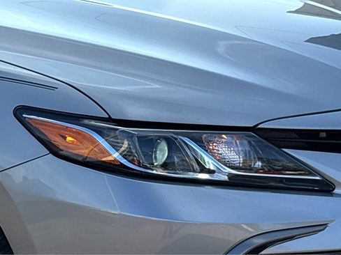 Used 2024 Toyota Camry LE image 19