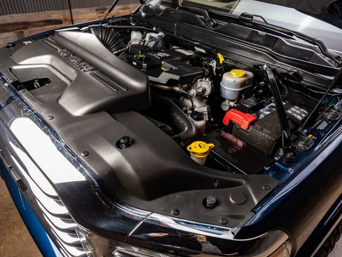 Used 2024 RAM 3500 Limited w/ Towing Technology Group image 40