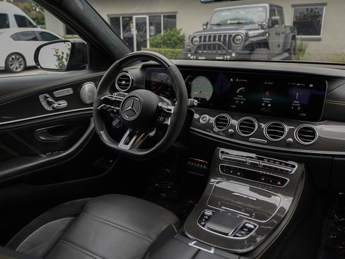 Used 2023 Mercedes-Benz E 63 AMG S image 23