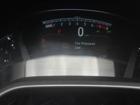 Used 2017 Honda CR-V EX image 4