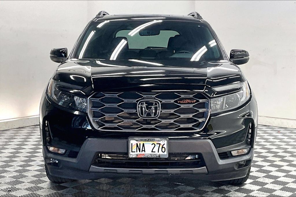 Used 2022 Honda Passport TrailSport image 2